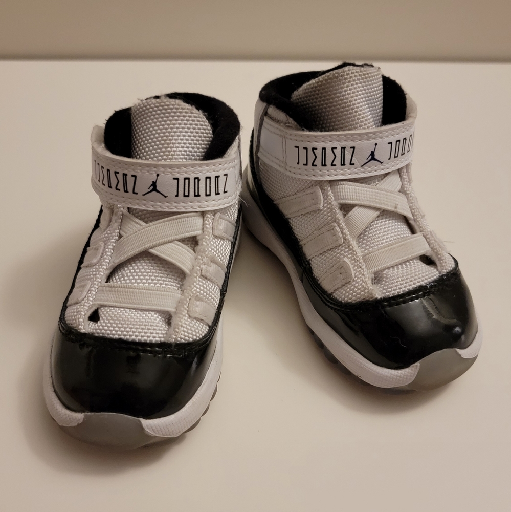 Toddler Jordan Sneakers